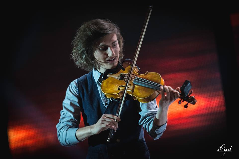 バイオリン奏者のFilip Jancikがd:vote楽器用マイクロホンを採用