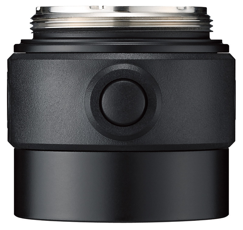 AXT651